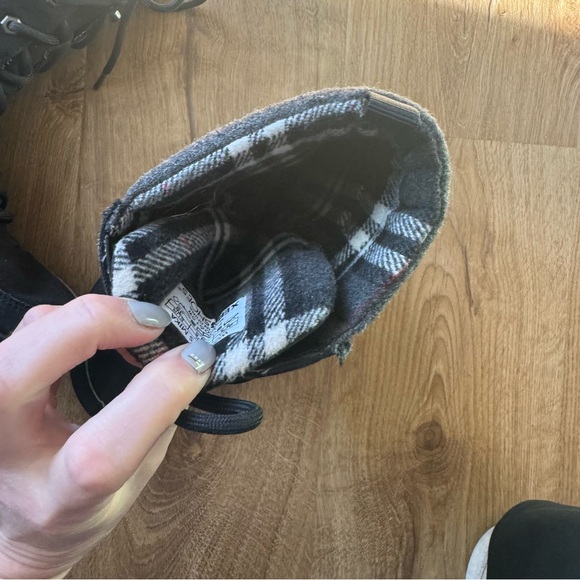 Xero Mika Barefoot Boot - Picture 7 of 9